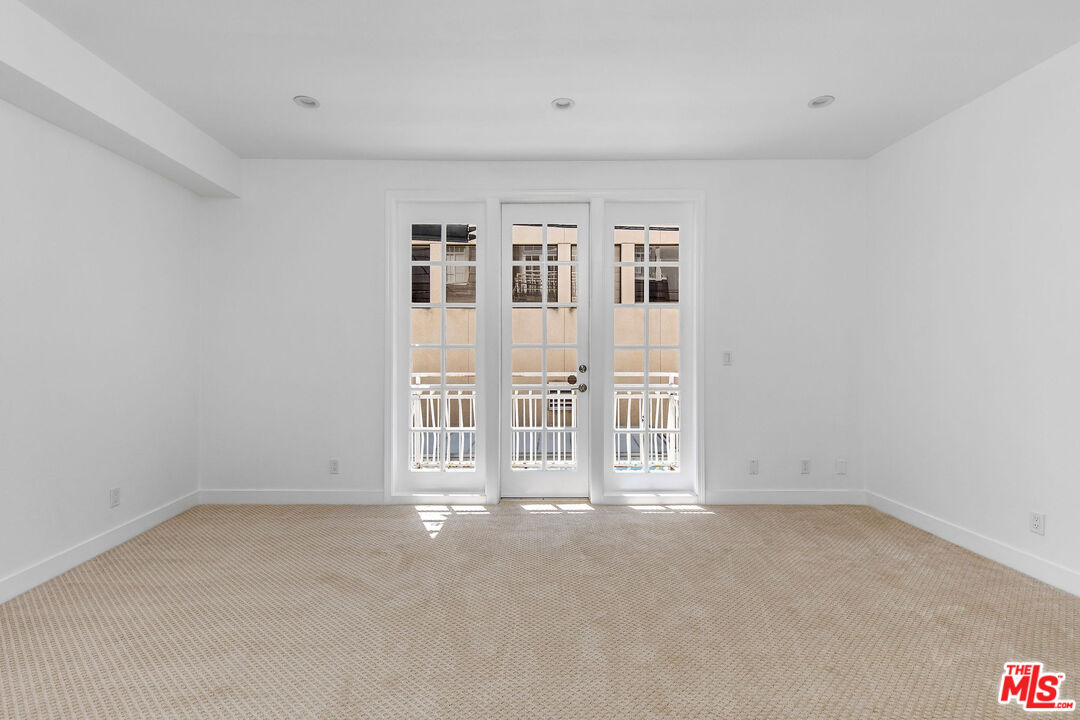 9800 Vidor Dr Unit: 203