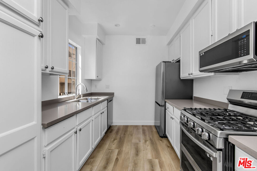 9800 Vidor Dr Unit: 203