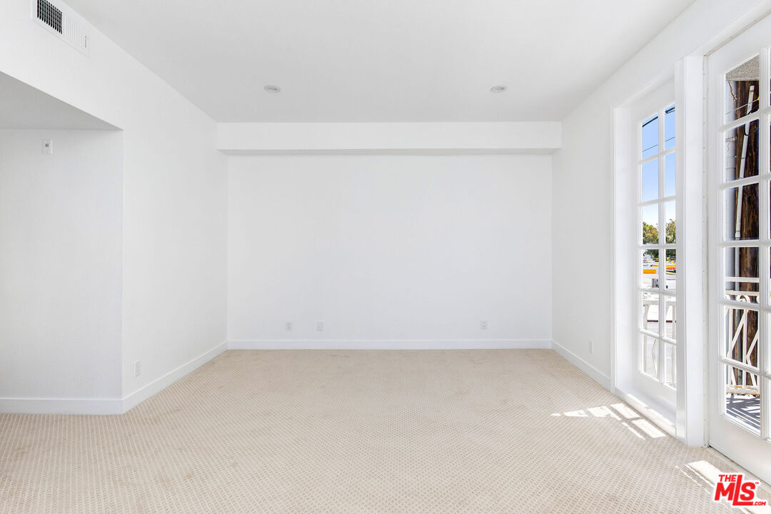 9800 Vidor Dr Unit: 203