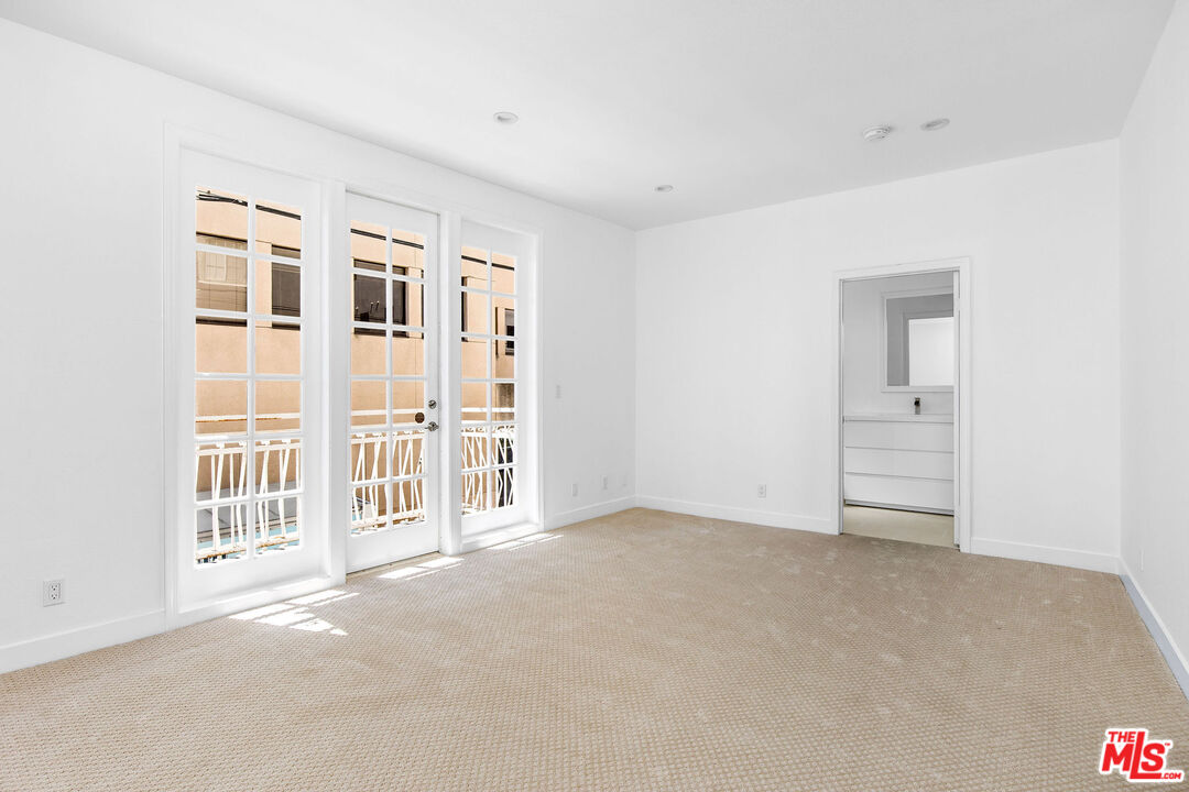 9800 Vidor Dr Unit: 203