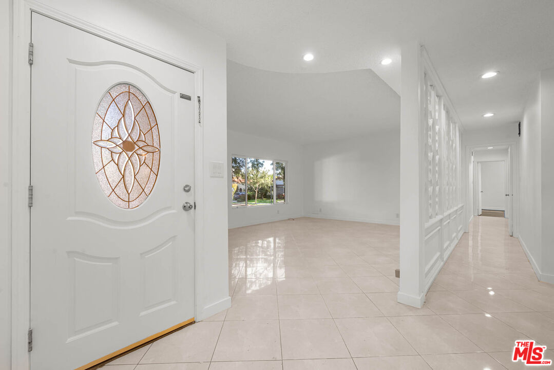 8704 Gregory Way Unit: 1