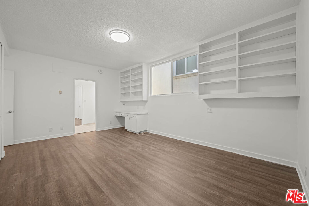 8704 Gregory Way Unit: 1