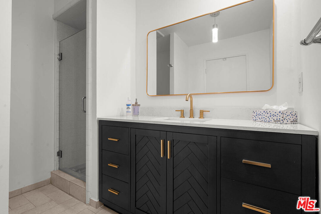 8704 Gregory Way Unit: 1