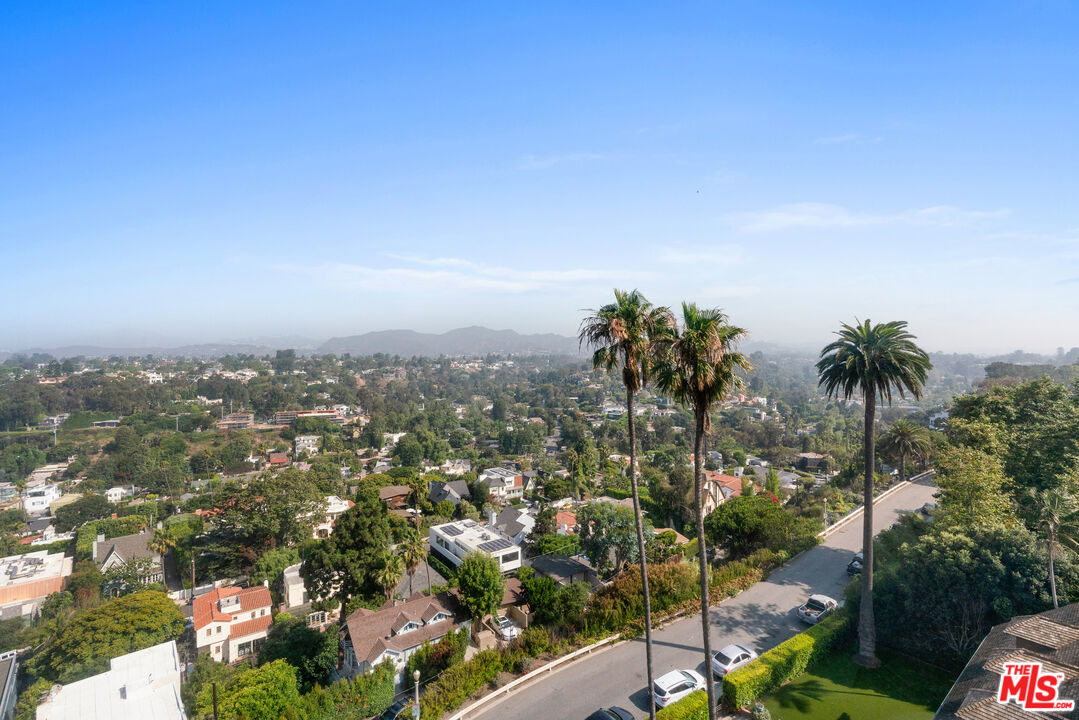 201 Ocean Ave Unit: 909P