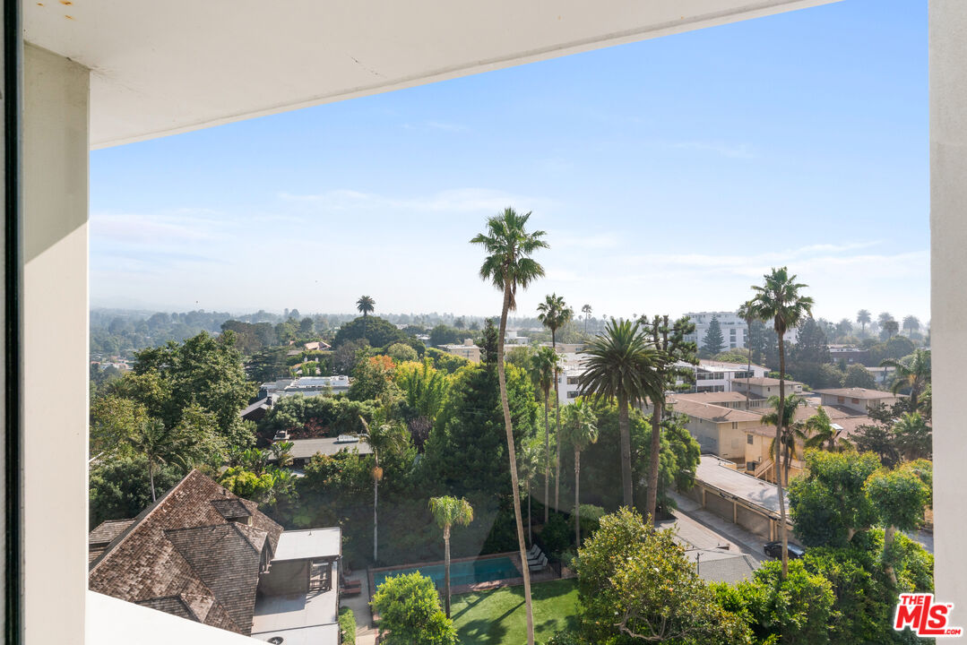 201 Ocean Ave Unit: 909P