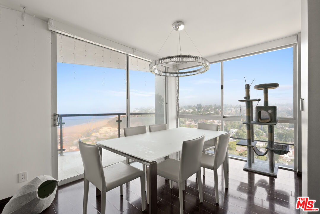 201 Ocean Ave Unit: 909P