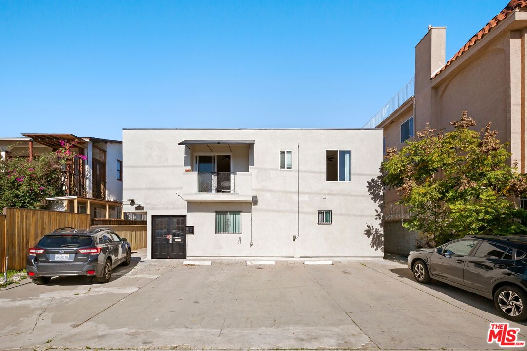 8529 Saturn St Unit: 2