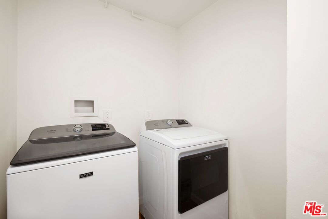 8529 Saturn St Unit: 2