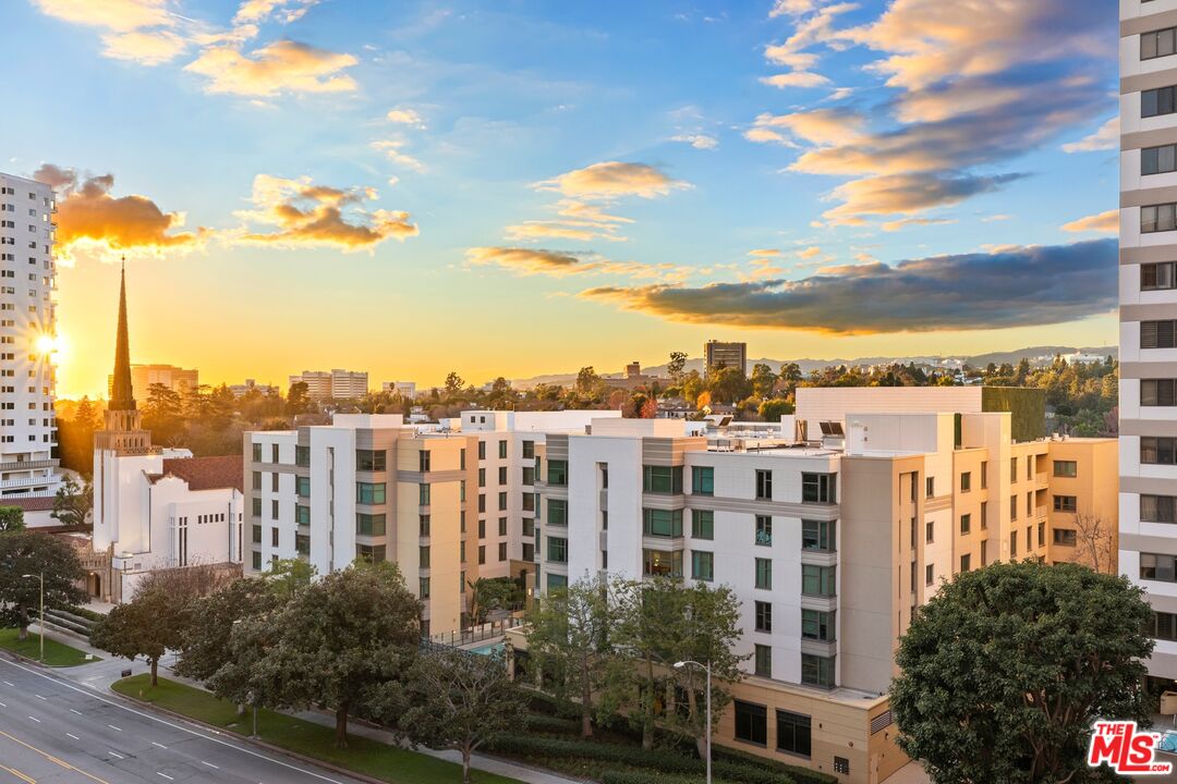 10450 Wilshire Blvd Unit: 7E