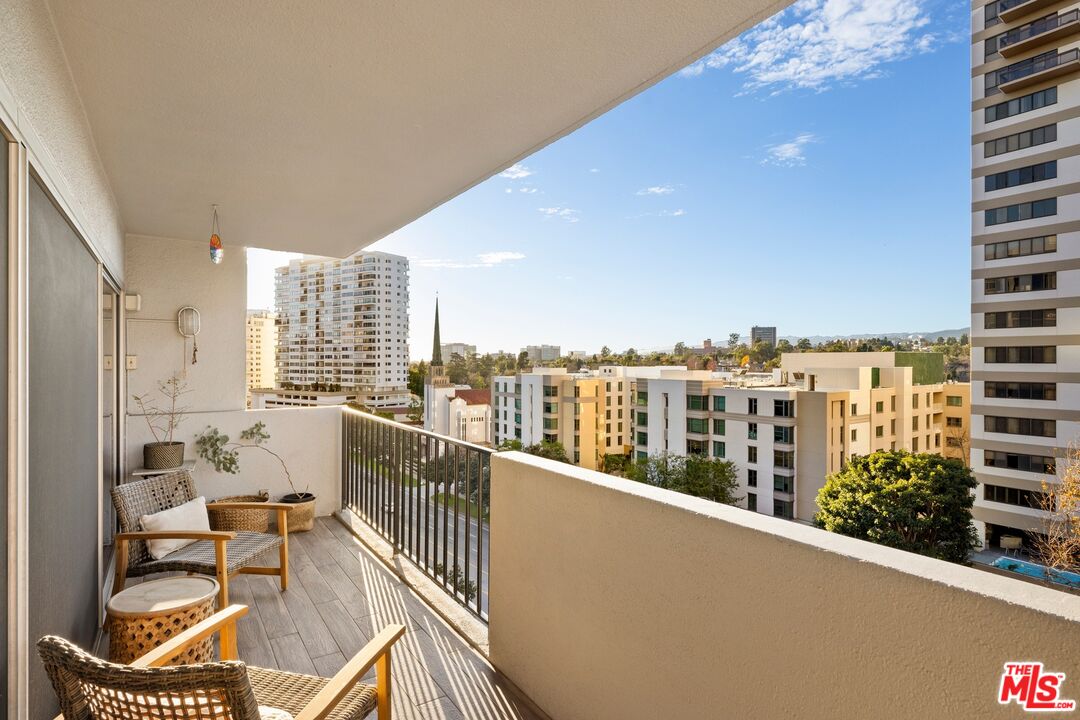 10450 Wilshire Blvd Unit: 7E