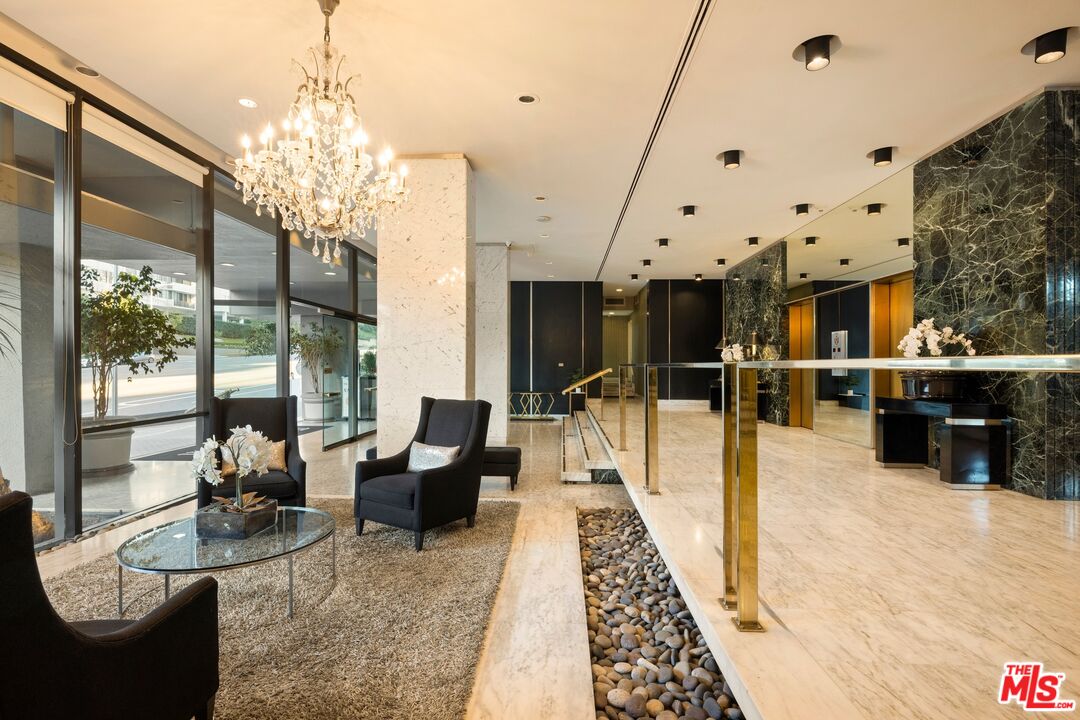 10450 Wilshire Blvd Unit: 7E