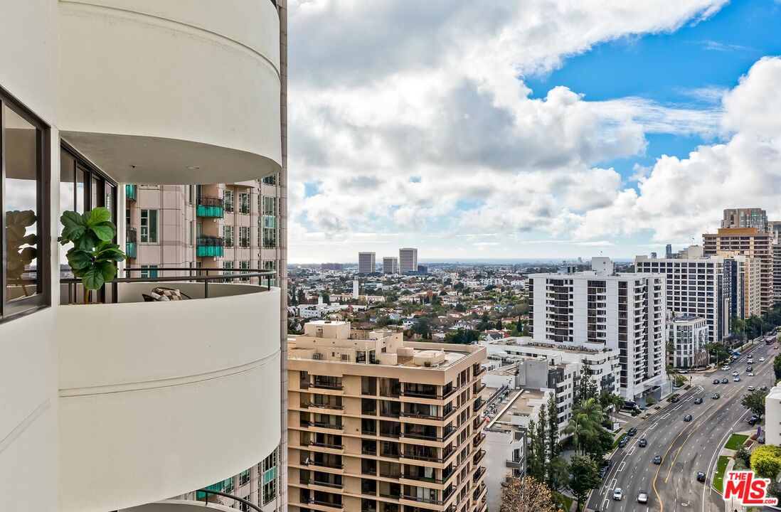 10560 Wilshire Blvd Unit: 1703