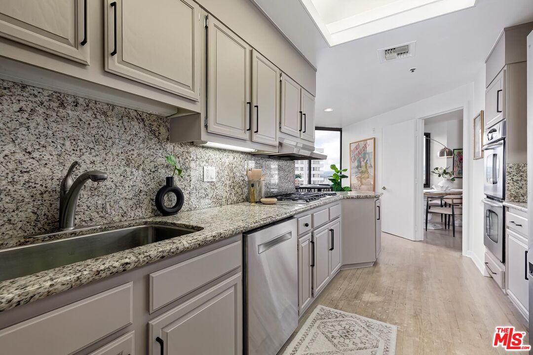 10560 Wilshire Blvd Unit: 1703