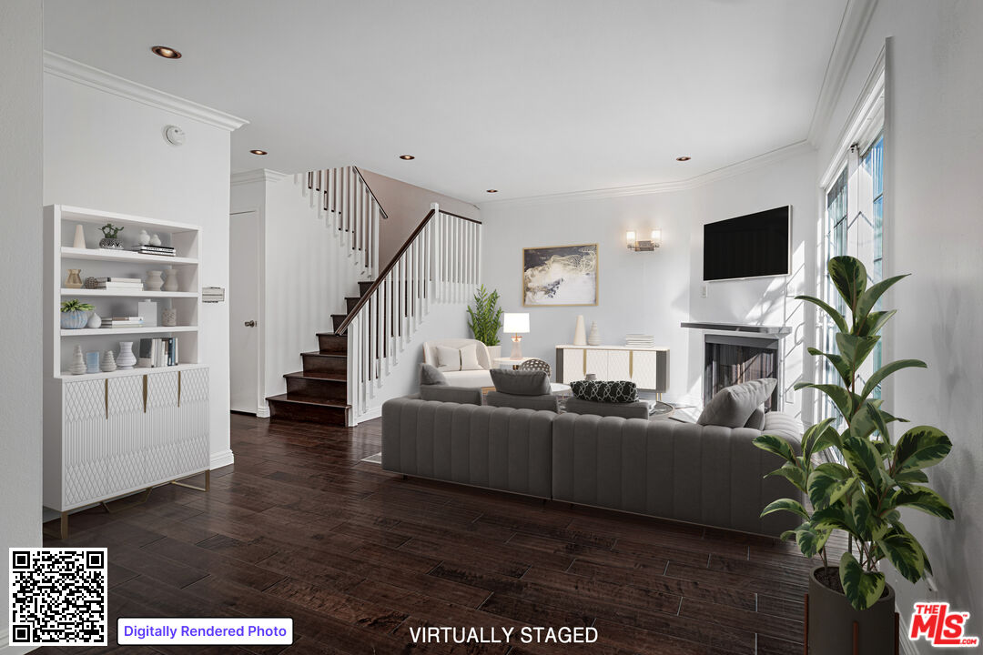 15002 Magnolia Blvd Unit: 4