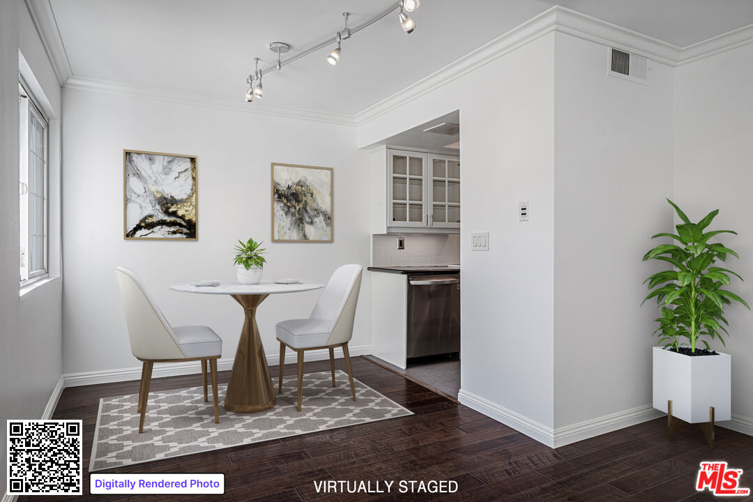 15002 Magnolia Blvd Unit: 4