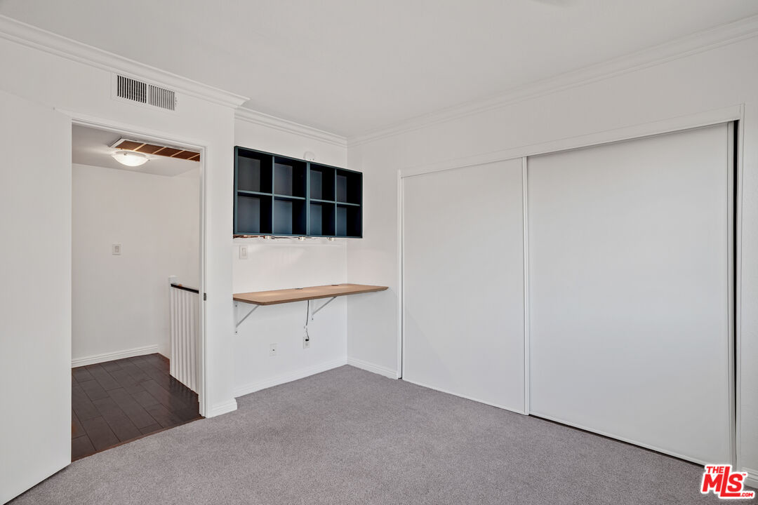 15002 Magnolia Blvd Unit: 4