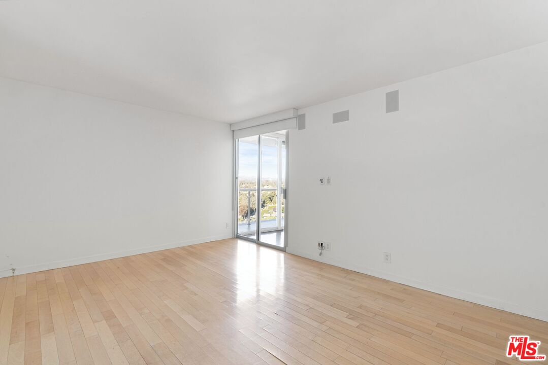 201 Ocean Ave Unit: 1705P