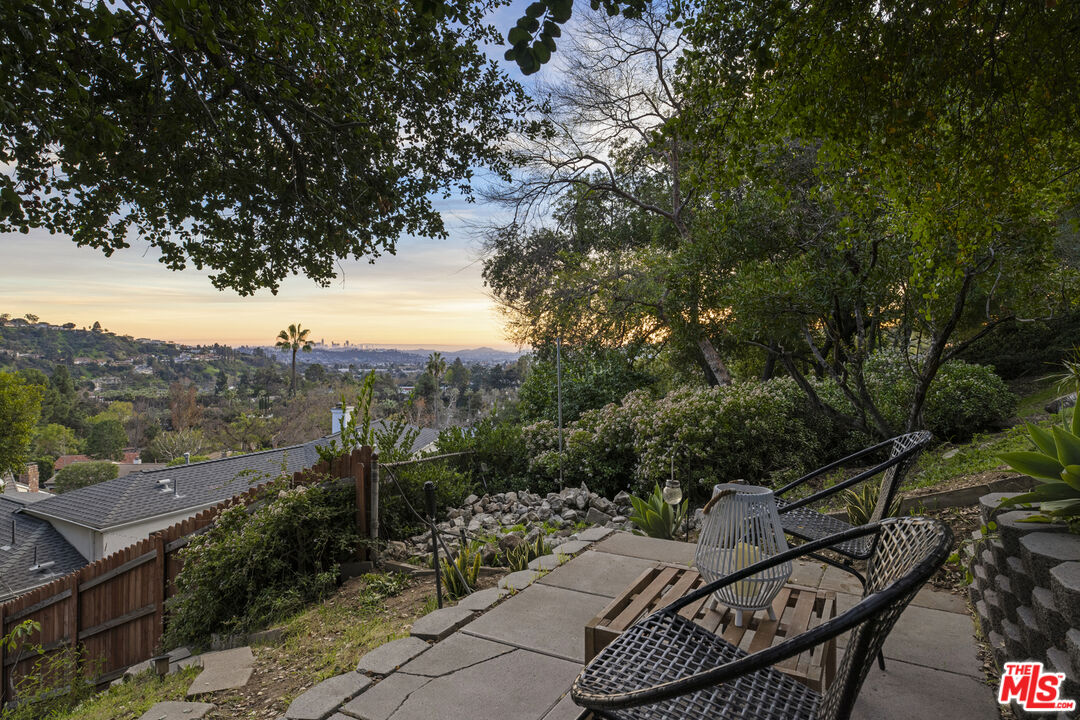 1611 Puebla Dr