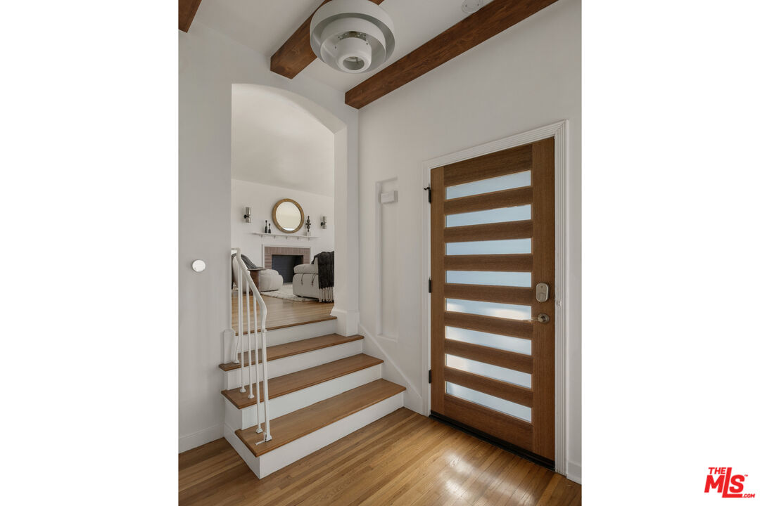 1611 Puebla Dr