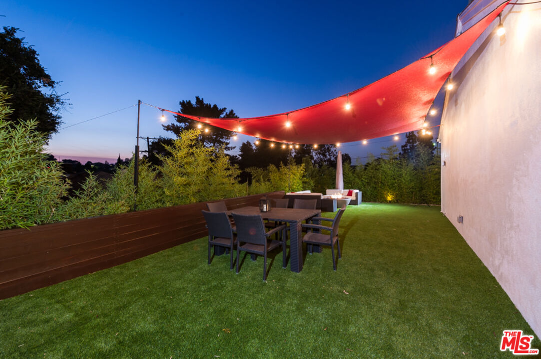 3401 Camino De La Cumbre