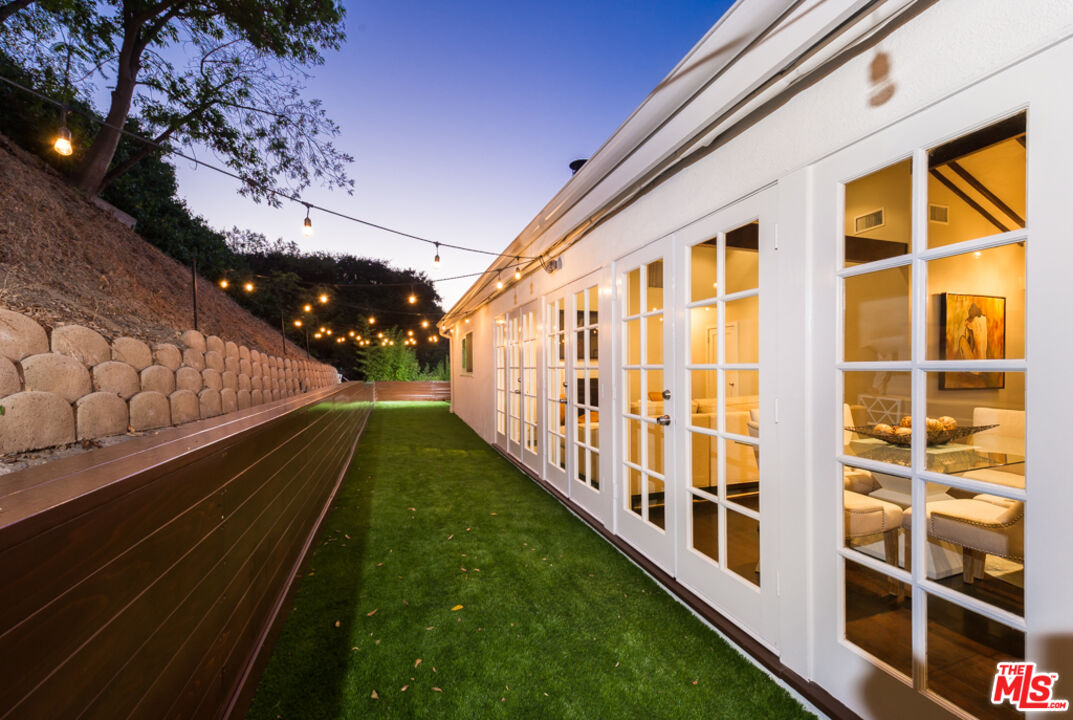 3401 Camino De La Cumbre