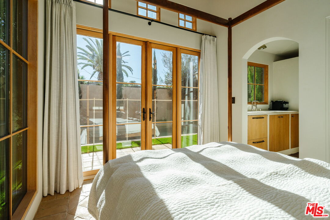 2640 Clyde Ave Unit: ADU