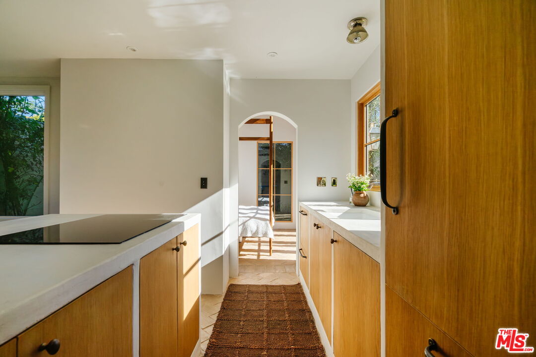 2640 Clyde Ave Unit: ADU