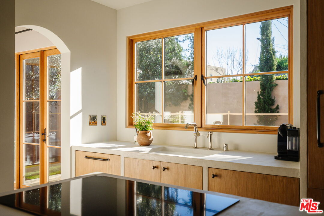 2640 Clyde Ave Unit: ADU