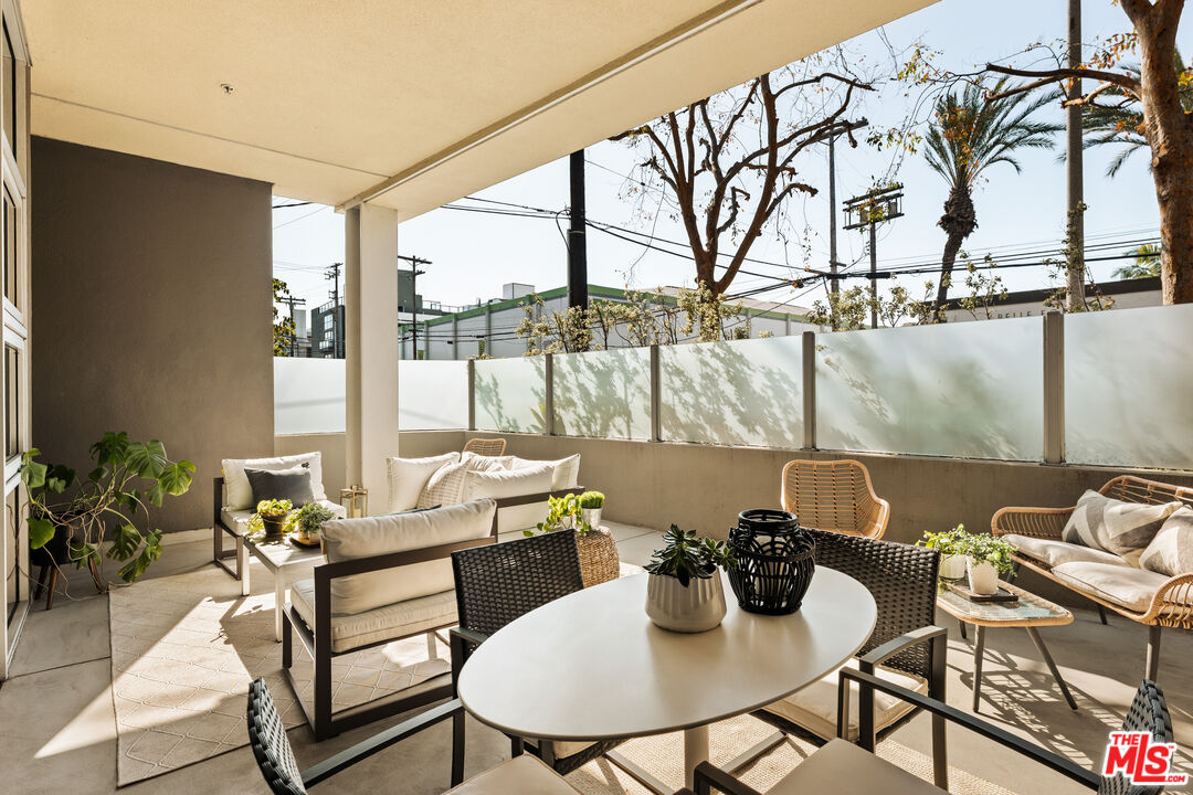 4080 Glencoe Ave Unit: 226