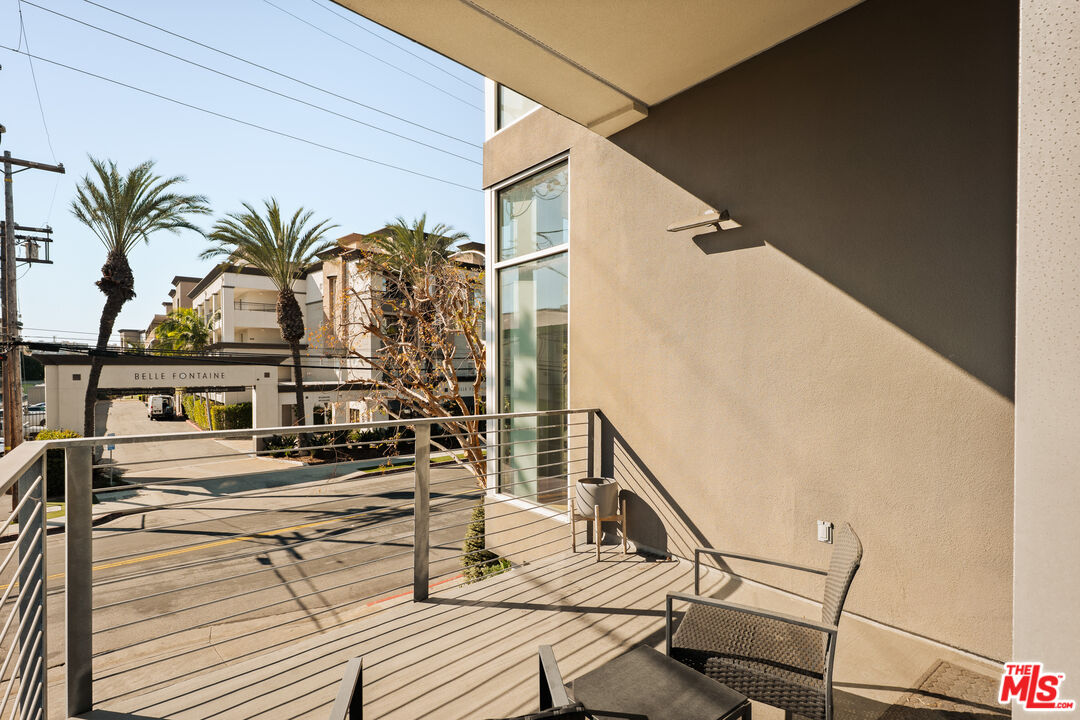 4080 Glencoe Ave Unit: 226