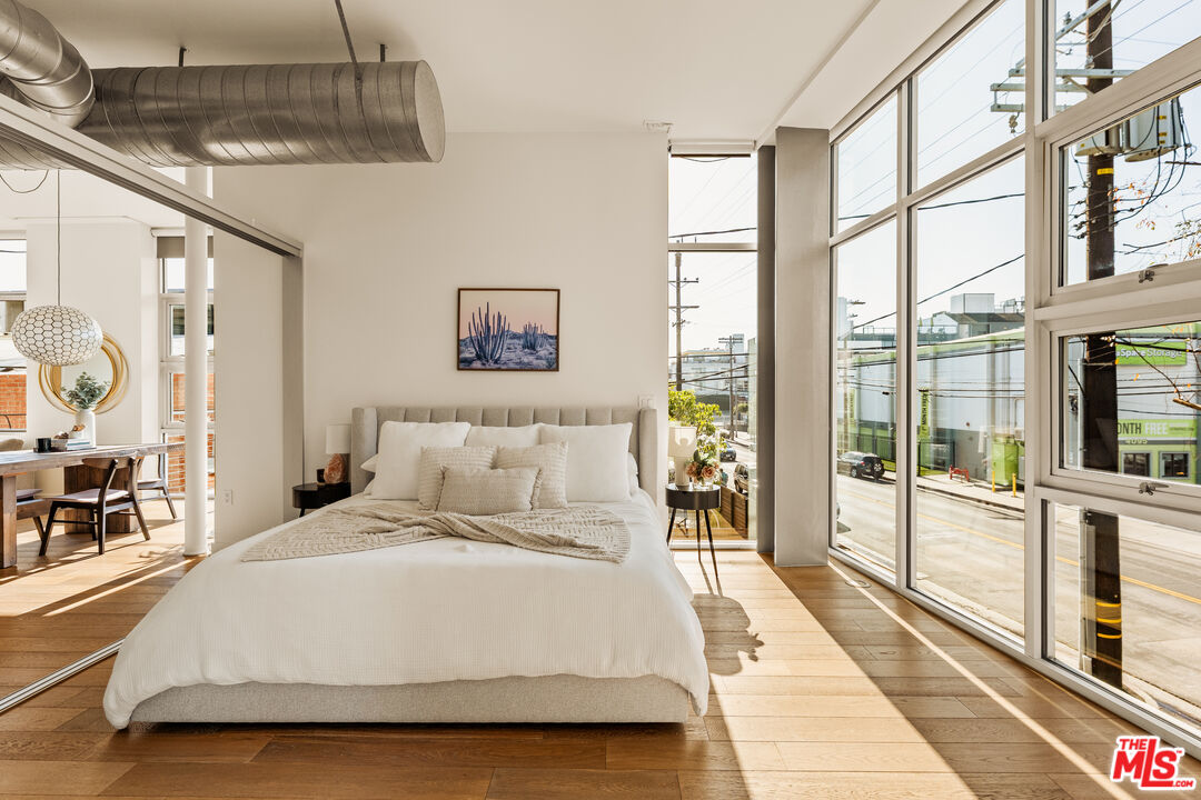 4080 Glencoe Ave Unit: 226