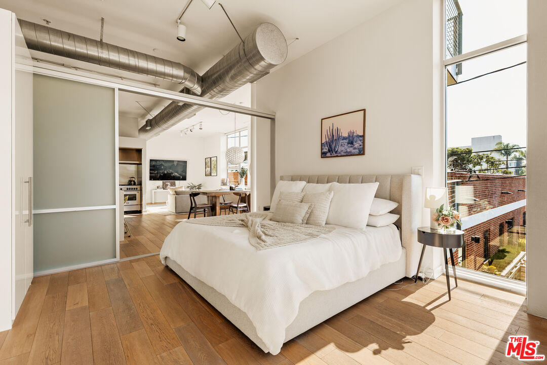 4080 Glencoe Ave Unit: 226