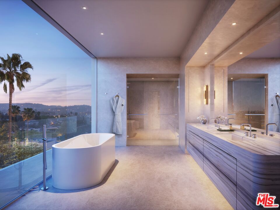 9200 Wilshire Blvd Unit: PH1W