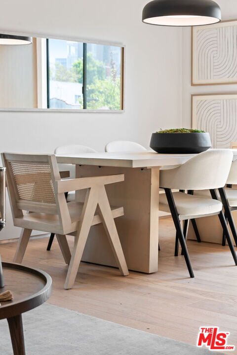 838 N Mansfield Ave Unit: 201