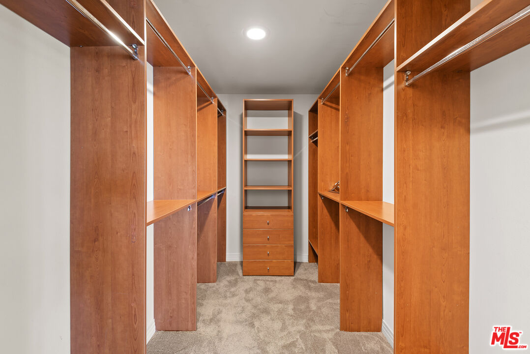 11540 Rochester Ave Unit: 103