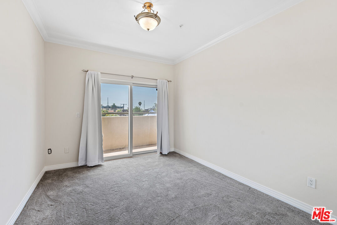 11540 Rochester Ave Unit: 103