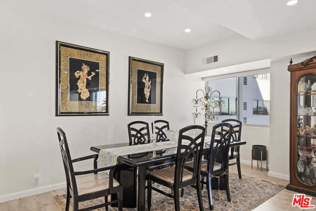 1155 N La Cienega Blvd Unit: 1002