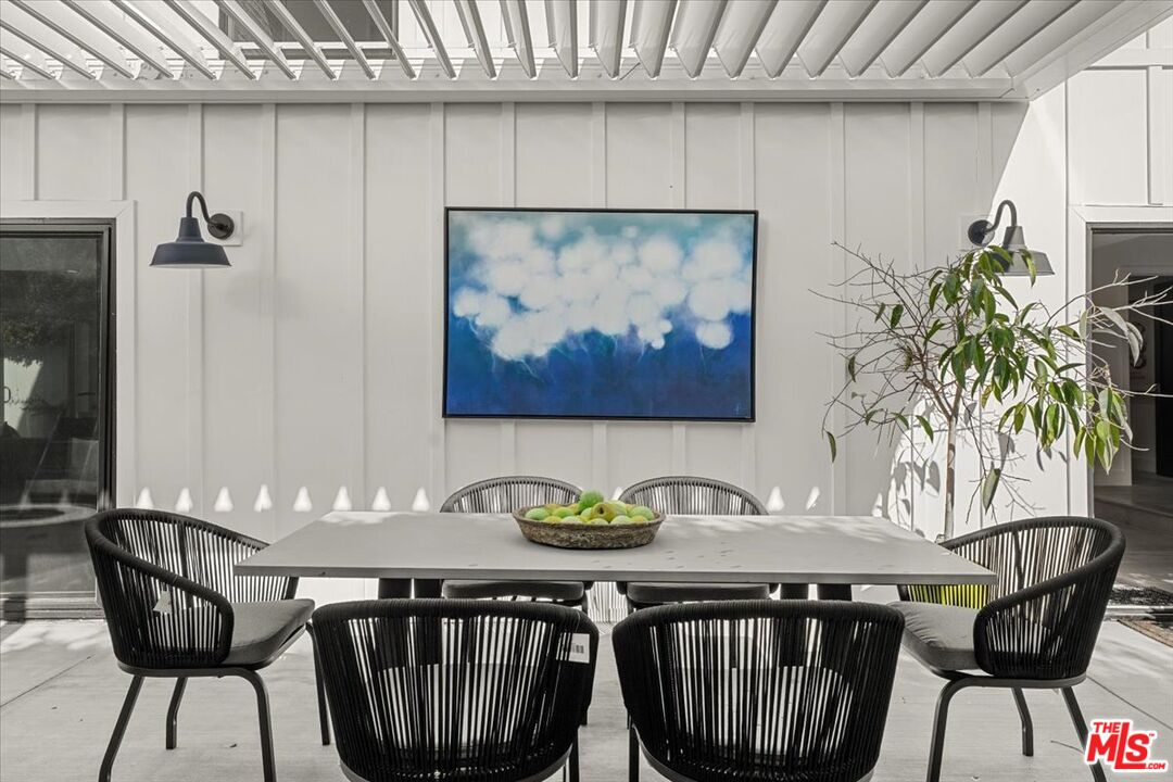 1607 S Spaulding Ave