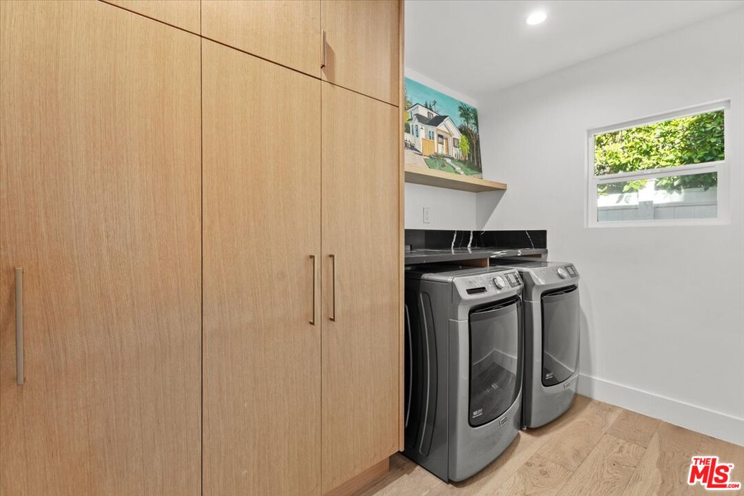 1607 S Spaulding Ave