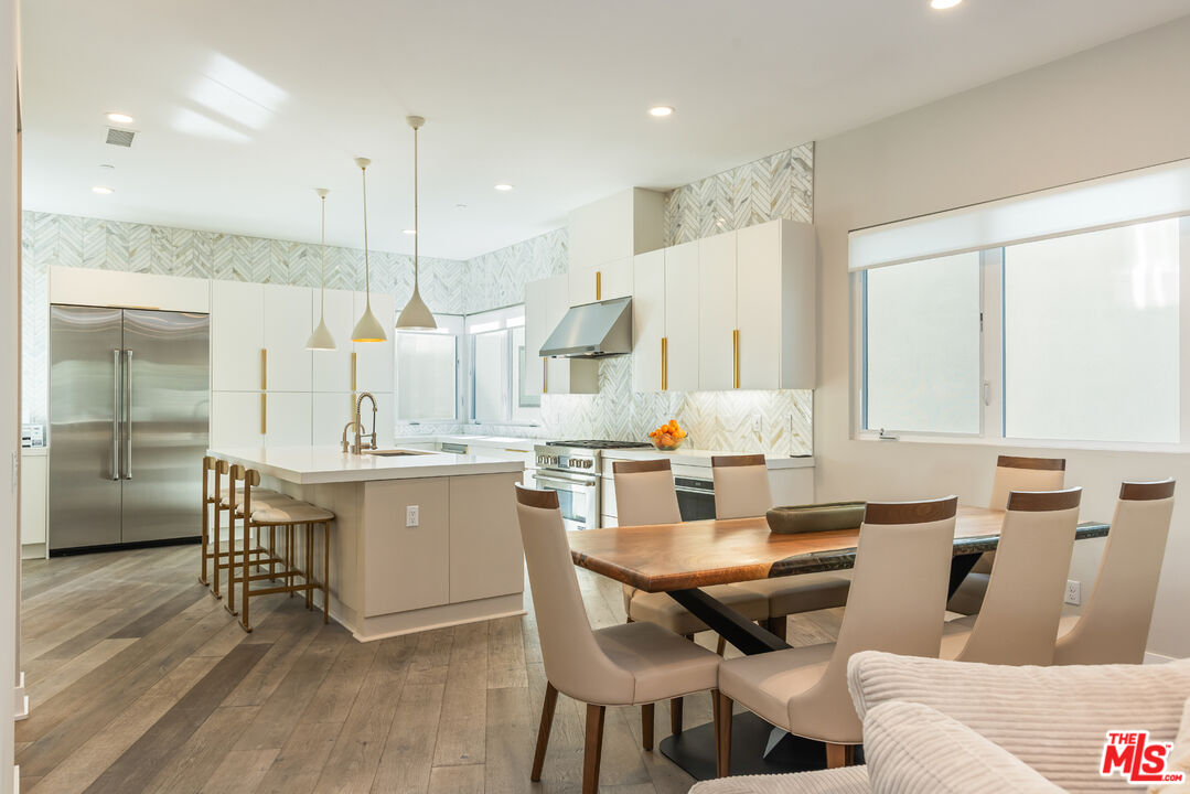 12615 W Seacoast Pl