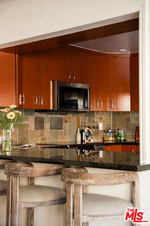 1121 N Olive Dr Unit: 201