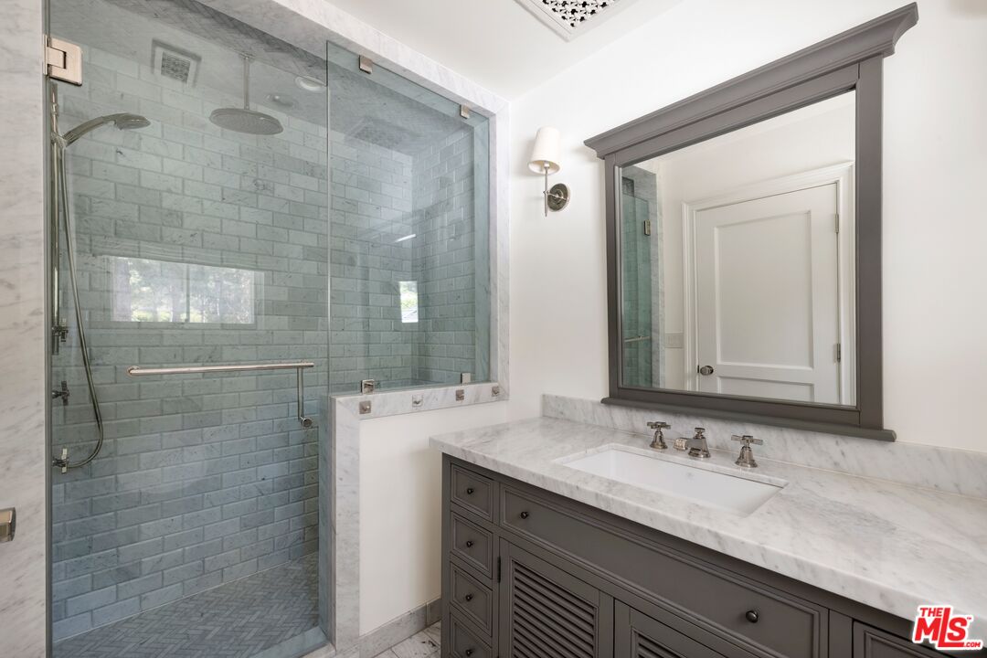 1214 Coldwater Canyon Dr