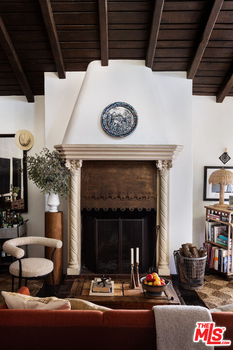 1471 Havenhurst Dr Unit: 9