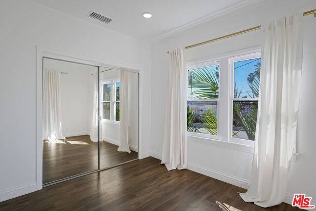 451 N ORANGE GROVE AVE Unit: 1/2