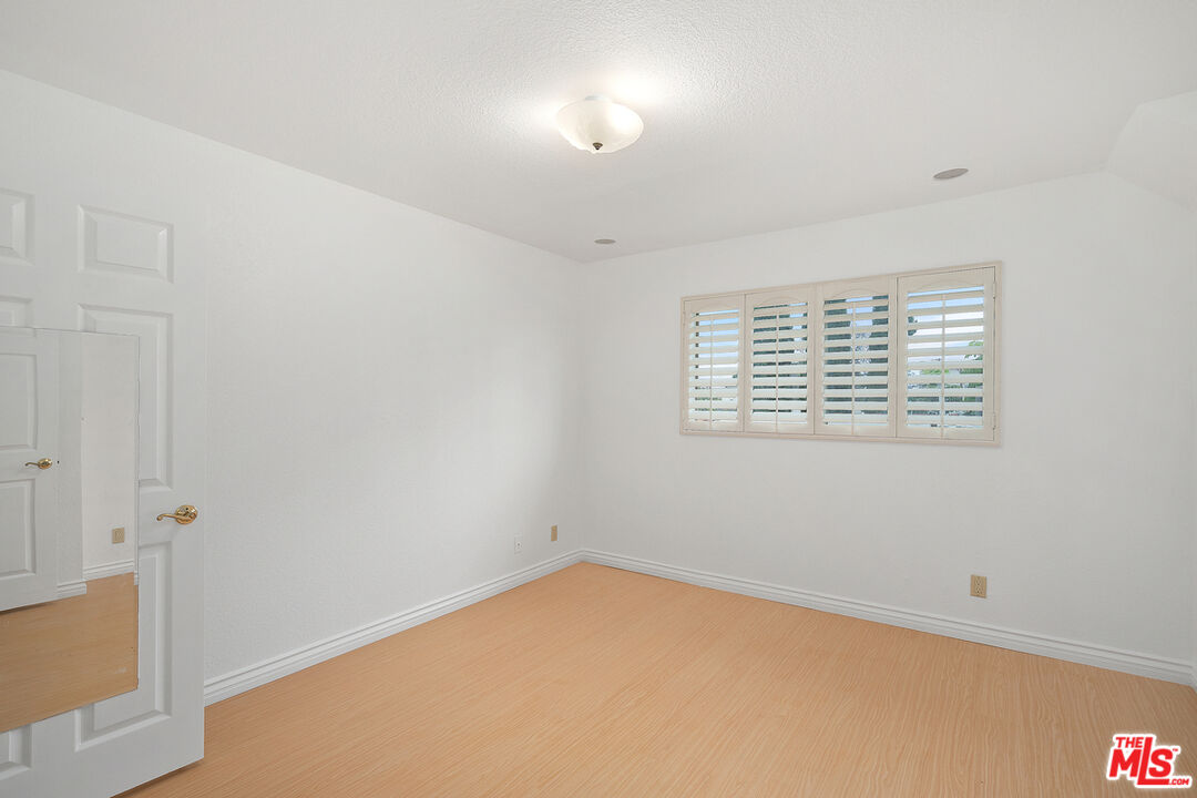 839 S Holt Ave Unit: 104