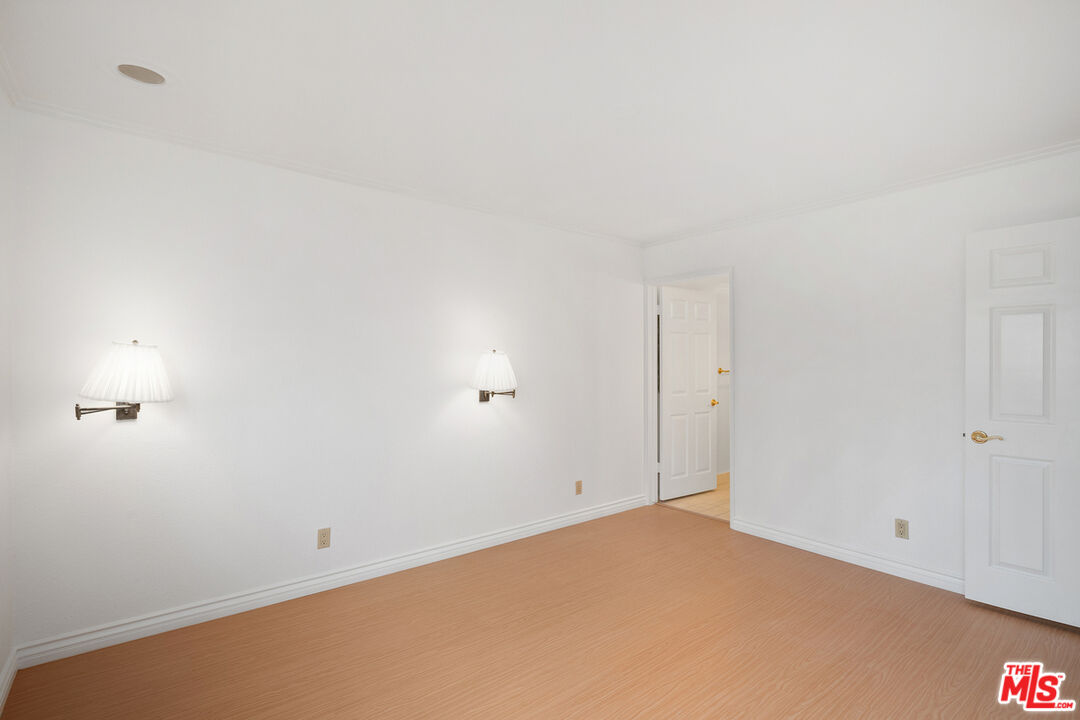 839 S Holt Ave Unit: 104