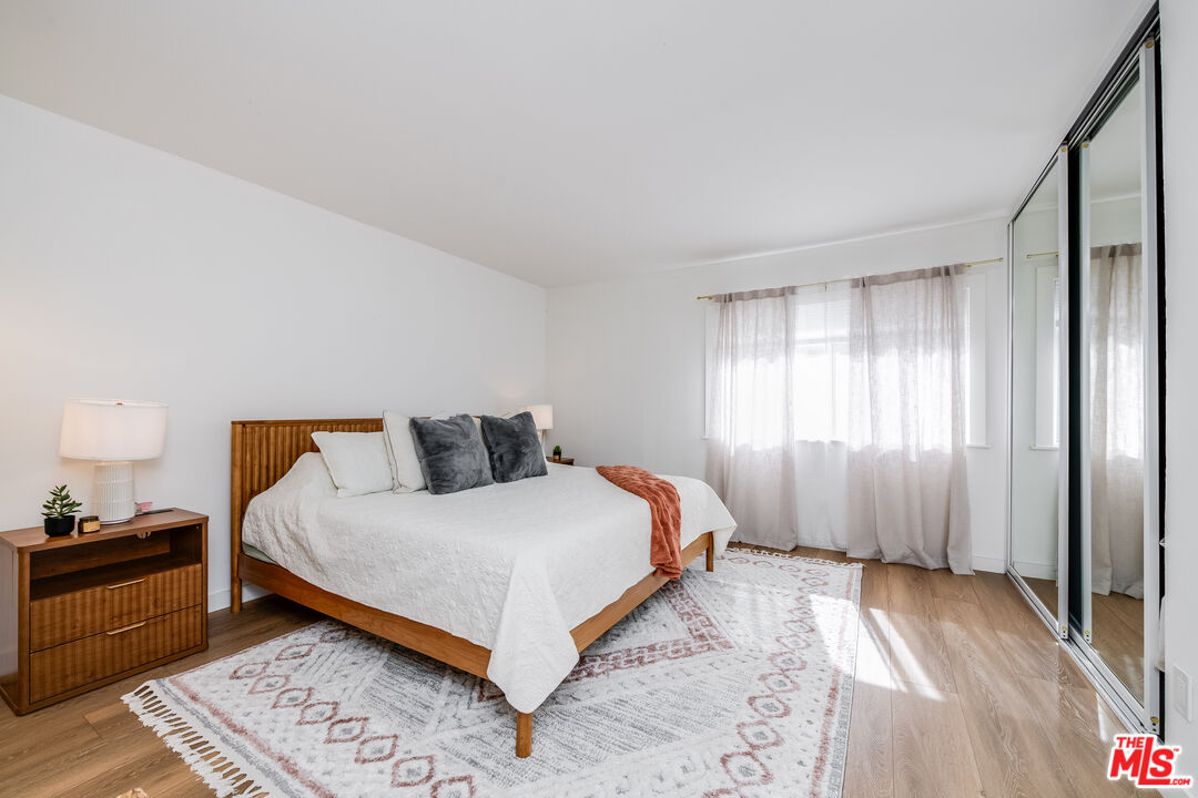 4558 Willis Ave Unit: 121