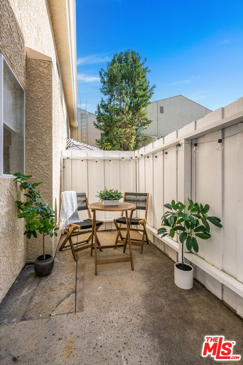 4558 Willis Ave Unit: 121