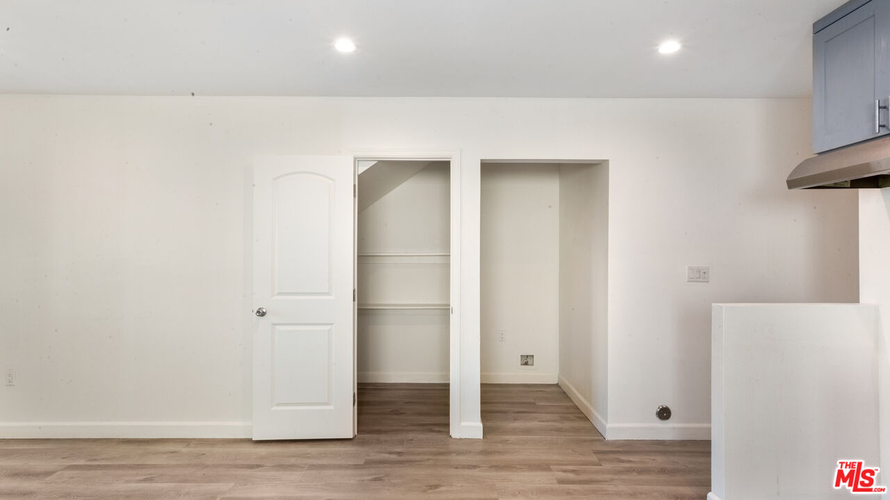 601 W 49th St Unit: 603 1/2