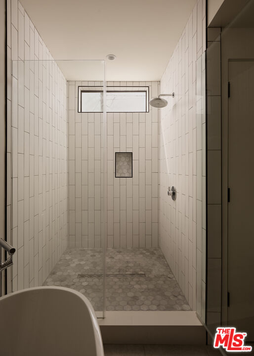 3214 Highland Ave Unit: 4